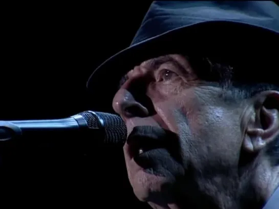 Leonard Cohen /Suzanne/ Live In London 2008