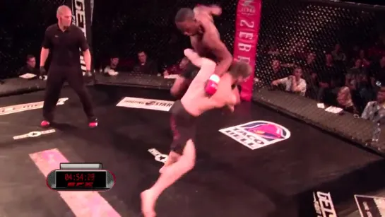 CFX 41 - Chad Curry Vs Deangelo Curtis