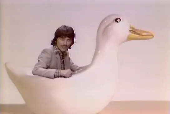 George Harrison - Blow Away (Official Music Video) (480p)