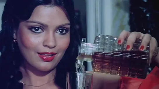 Дерзкая красавица (Zeenat Aman)