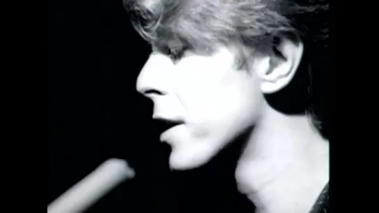 David Bowie - The Drowned Girl (Video 1982) Baal