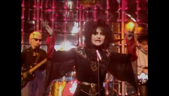 Siouxsie And The Banshees - Dear Prudence (Top Of The Pops) (1983)