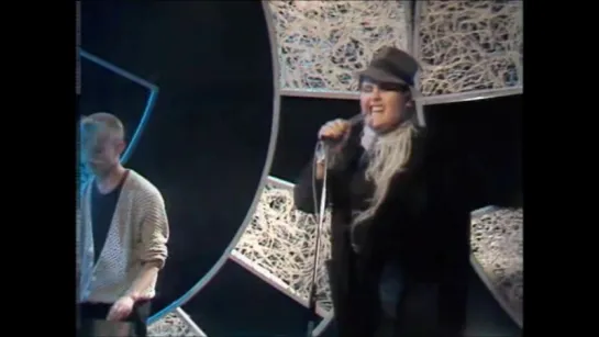 Yazoo - Don't Go (Top Of The Pops) (1982)