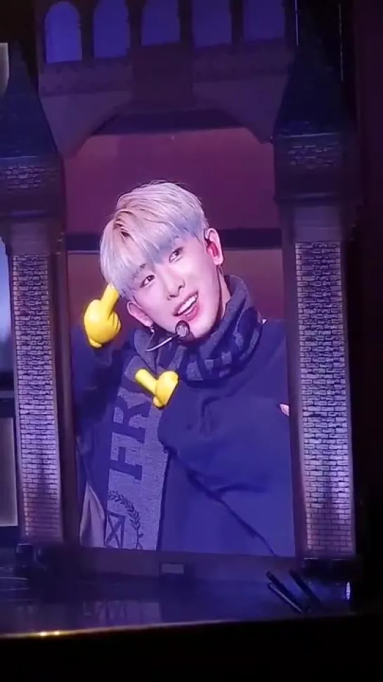 [VK][190105] MONSTA X fancam - Ending Talk (Wonho focus) @ Fan-Con 'MX KINGDOM' with Monbebe