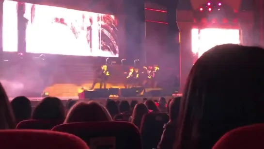 [VK][190105] MONSTA X fancam - Queen @ Fan-Con 'MX KINGDOM' with Monbebe