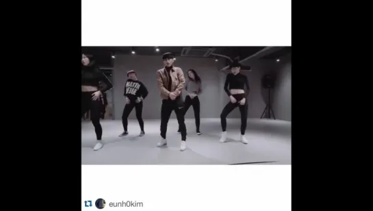 INSTAGRAM 1MILLION dance studio