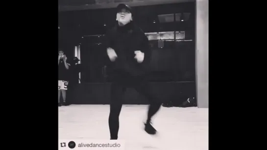 INSTAGRAM 1MILLION dance studio