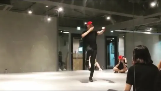 INSTAGRAM 1MILLION dance studio