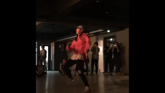 INSTAGRAM 1MILLION dance studio