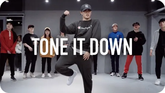 1Million dance studio Tone It Down - Gucci Mane (ft. Chris Brown) / Austin Pak Choreography