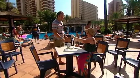 Бенидорм/Benidorm/2 сезон 3 серия/Русская озвучка/Для друзей и близких!