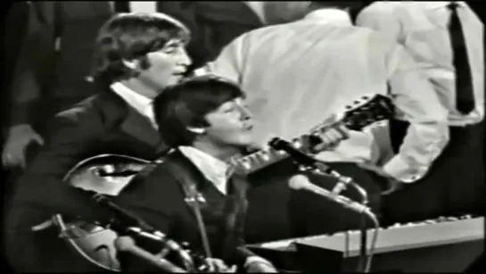 The Beatles - Yesterday (Live)