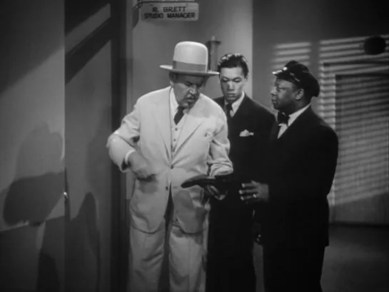 Charlie Chan The Scarlet Clue 1945 eng english