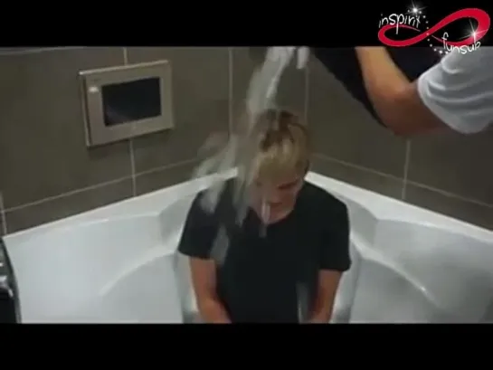 Ice Bucket Challenge - Эл [rus sub]