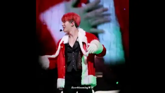 [VK][171219] MONSTA X - All I want for christmas is you (Wonho focus) @ Christmas Party 2017