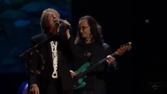 Yes with Geddy Lee - Roundabout  2017