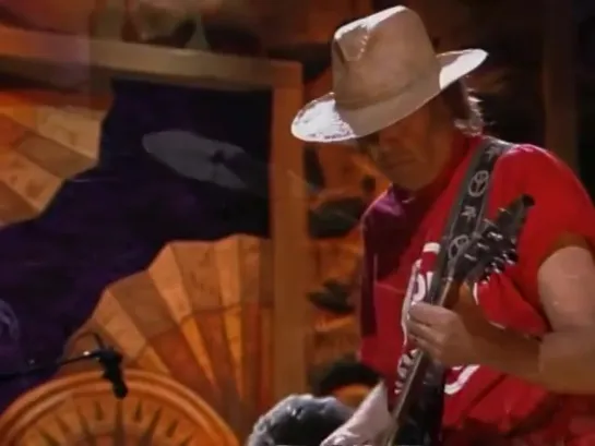 Neil Young - Cowgirl in the Sand 2000