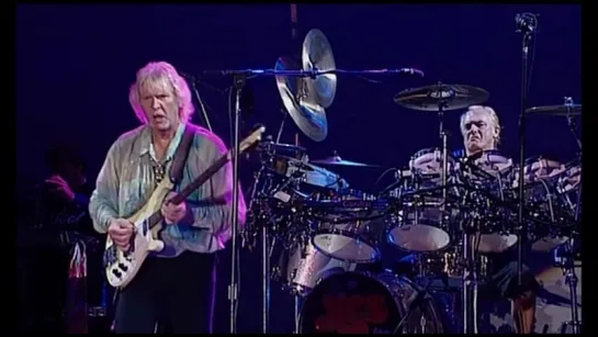 Yes - Long Distance Runaround _⁄ The Fish _⁄ Bass Solo - Live in Lugano 2004 (Remastered)