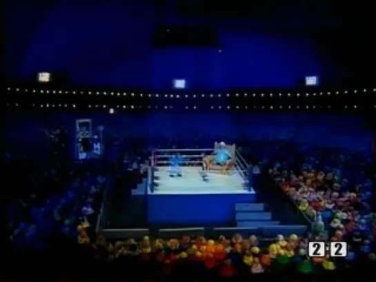 Celebrity Deathmatch s02e02: Battle Of The Boys With Toys /