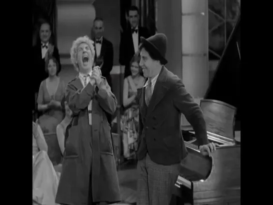 Animal Crackers - Marx Brothers 1930 in english eng