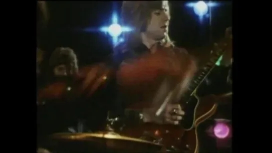 The Moody Blues - I'm Just A Singer (In A Rock And Roll Band)