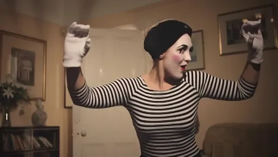 The Girl Is Mime!