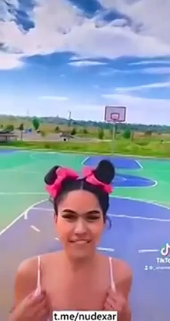 TikTok 18+