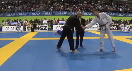 Benjamin Hodgkinson vs Alexander Wennergren 2016 IBJJF Europeans