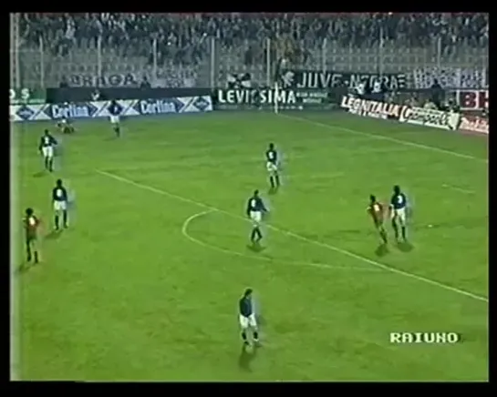 1994 FIFA World Cup Qualifiers - Portugal v. Italy[Mpgun.com]