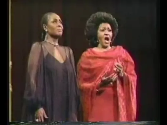 Shirley Verrett & Grace Bumbry "E un amatema!" La Gioconda