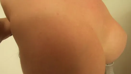 Streching her pussy leads to Screaming Orgasm n CUMSHOT on BIG BOOBS