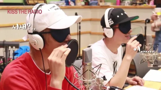 [RAW|VK][27.08.2015] SJ's Kiss the radio (Kihyun & Minhyuk)