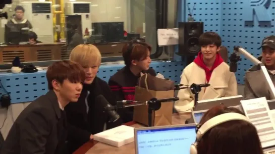 [VK] [11.01.16] Monsta X @ Love Game Radio