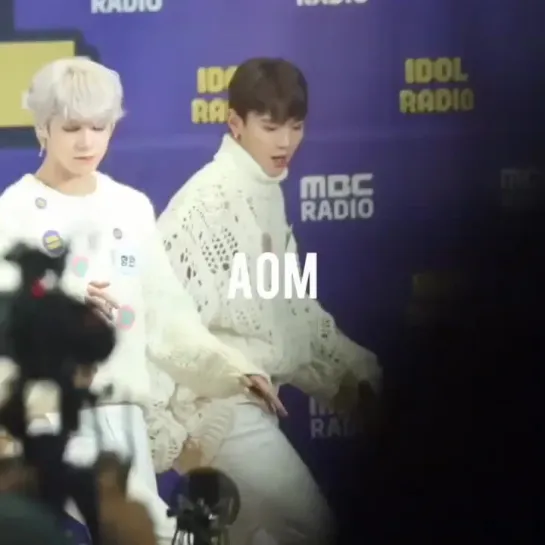 [Fancam][25.10.2018] MBC 'Radio Idol' (Shownu)