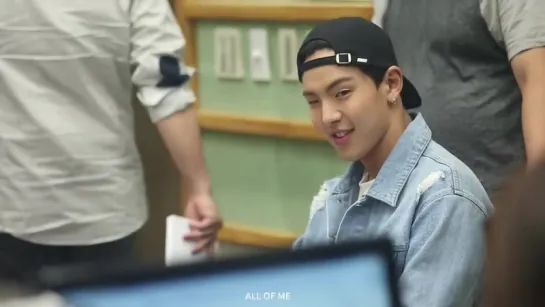 [FC|VK][30.08.2016] SJ's Kiss the radio (SHOWNU FANCAM)