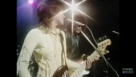 Suzi Quatro - Tear Me Apart (1977)