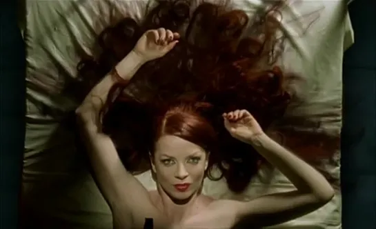 Garbage - Bleed Like Me - http://vk.com/rokoboz (1005)