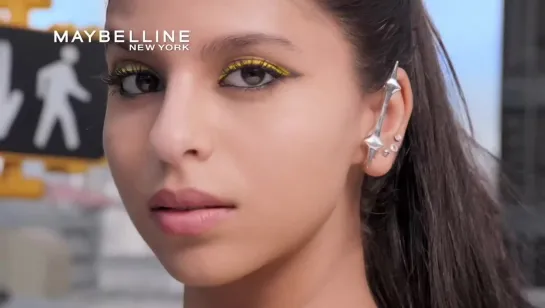 Сухана Кхан в рекламе «Maybelline New York»