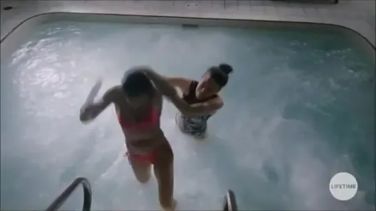 jacuzzi fight