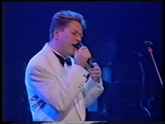 Robert Palmer LIVE at the Albert Hall - stereo - 92