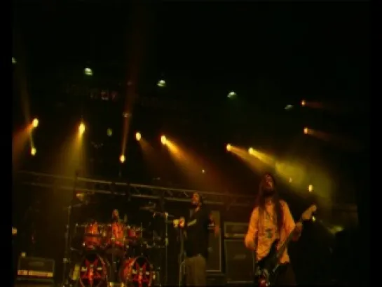 Sepultura - Nomad (Live Clip) - http://vk.com/rokoboz (28)