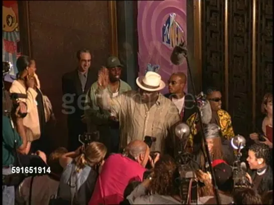 Puff Daddy and The Notorious B.I.G. are arriving to the red carpet of the 1995 MTV Video Music Awards (September 7, 1995)