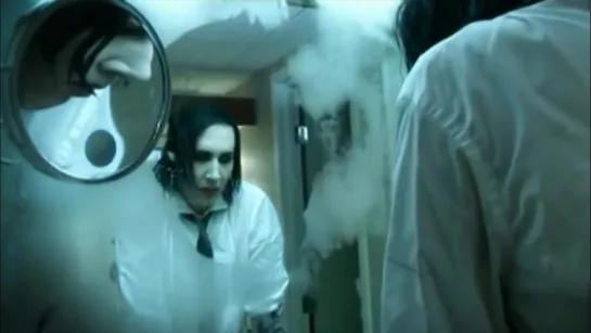 Marilyn Manson - Running To The Edge Of The World [Official Videoclip] 2009