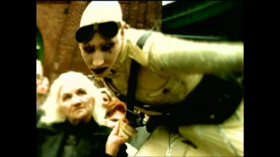 Marilyn Manson - The Beautiful People [Official Videoclip] 1996