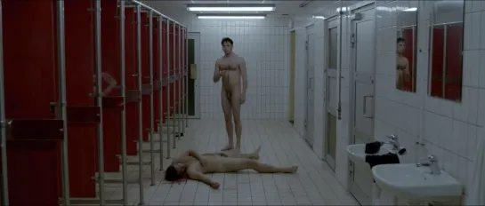 Sven Erichsen & Per Magnus Barlaug in Shower [Short Film] 1080p