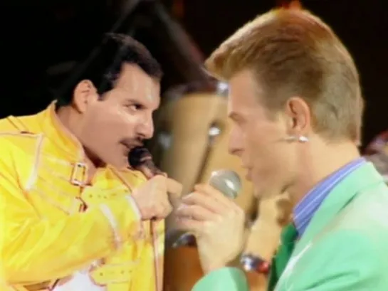 Queen - Freddie Mercury - David Bowie - Under Pressure !  HD