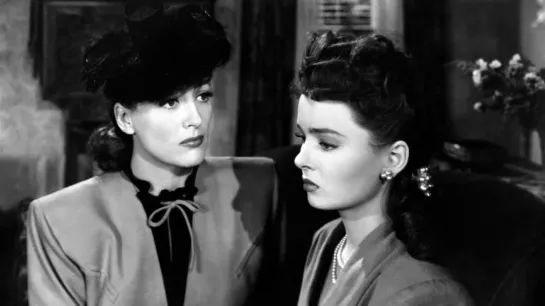 Милдред Пирс\Mildred Pierce. US.1945(в ролях: Джоан Кроуфорд, Закари Скотт, Энн Блит-фильм-нуар, мелодрама, детектив)