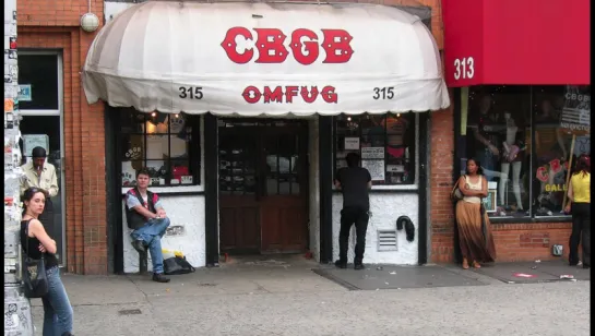 Клуб «CBGB». US.2013( Панк, грязь, выпивка, тусовки, 70-е и как зарождаются легенды — все это вы найдете в  "CBGB")