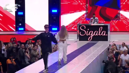 Sigala feat. Becky Hill – ‘Wish You Well’  Live at Capital’s Summertime Ball 2019