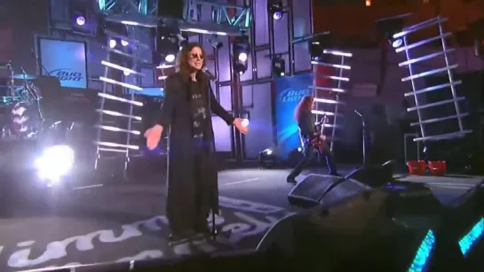 Ozzy Osbourne shot in the dark live